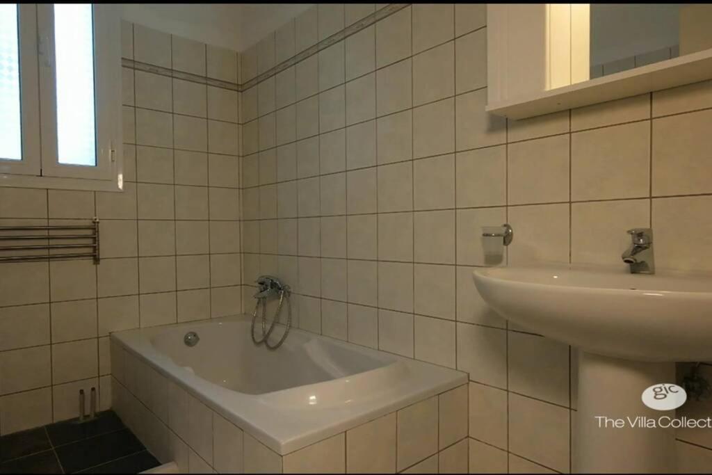 Gastouri Villa Pascalia With Heated Pool In October And Views Achílleion 外观 照片
