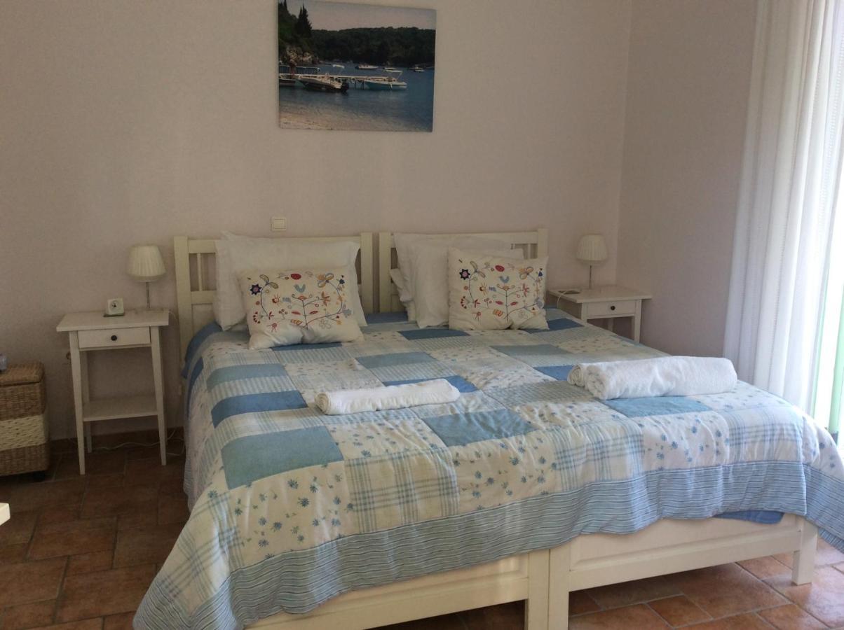 Gastouri Villa Pascalia With Heated Pool In October And Views Achílleion 外观 照片