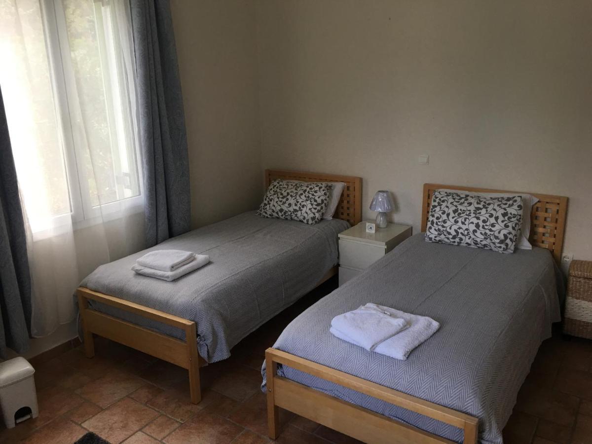 Gastouri Villa Pascalia With Heated Pool In October And Views Achílleion 外观 照片